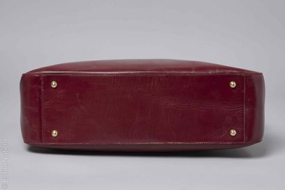 YVES SAINT LAURENT CIRCA 1990
Burgundy leather...