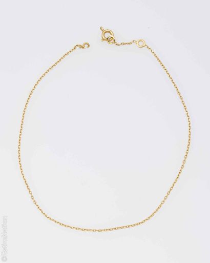 GOLD SET INCLUDING RINGS AND A NECKLACE
18K...