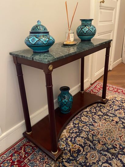 MOBILIER CLASSIQUE
Petite console en contre-plaqué...
