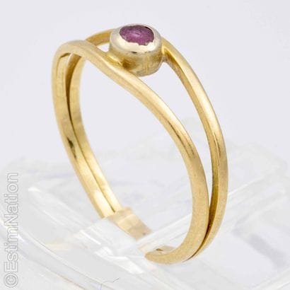 GOLD SET INCLUDING RINGS AND A NECKLACE
18K...