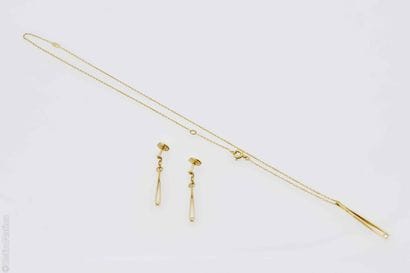 YELLOW GOLD NECKLACE AND EARRING SET WITH...