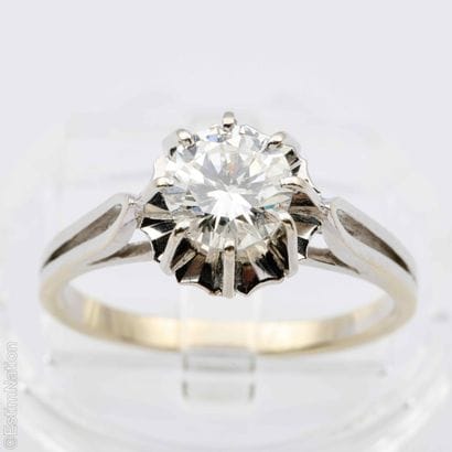 SOLITAIRE RING IN WHITE GOLD AND 0.95 CT...