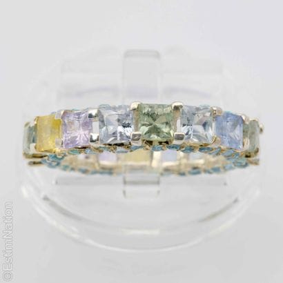 MULTICOLOR SAPPHIRE RING
An 