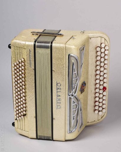 INSTRUMENT DE MUSIQUE 
ORLANDO - Castelfidardo...