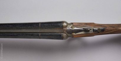 FUSIL DE CHASSE
Fusil de chasse Hammerless,...