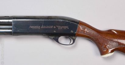 FUSIL A POMPE
Fusil à pompe Remington model...