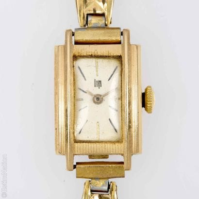 LIP
Women's Watch Bracelet
Rectangular case...