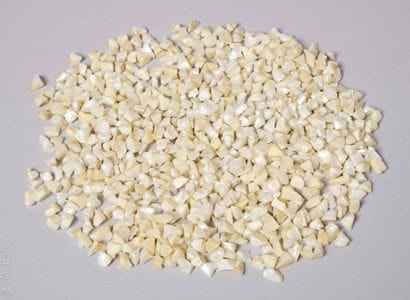BATCH OF RAW MOTHER-OF-PEARL
Large batch...