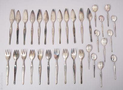 CHRISTOFLE
Silver plated fish cutlery set...