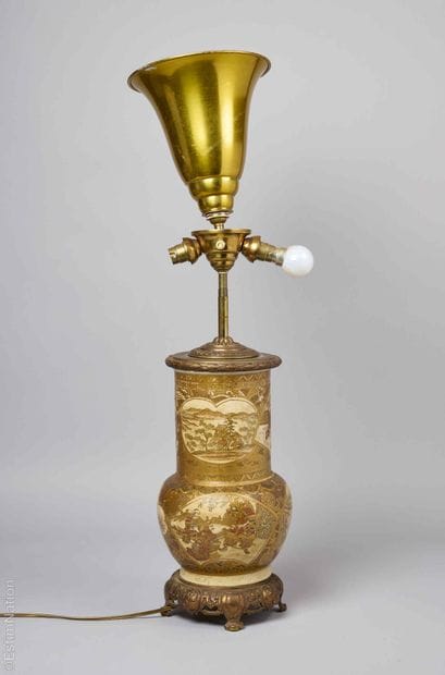 JAPAN
Earthenware vase with low body and...