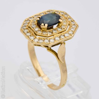 SAPPHIRE AND DIAMOND RING
An octagonal ring...