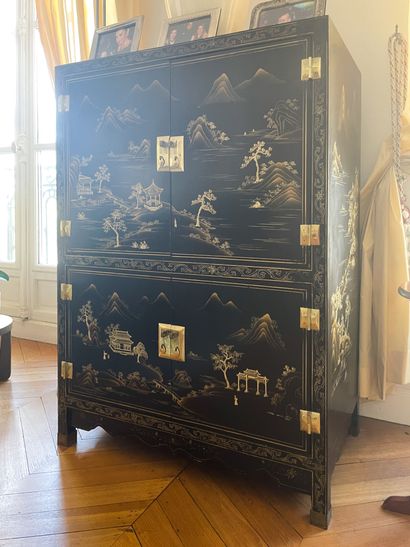 MOBILIER CLASSIQUE - ASIE
Meuble de télévision...