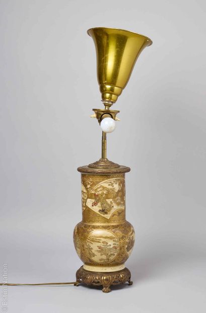 JAPAN
Earthenware vase with low body and...