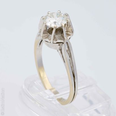 SOLITAIRE RING IN WHITE GOLD AND 0.95 CT...
