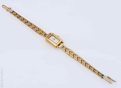 LIP
Women's Watch Bracelet
Rectangular case...