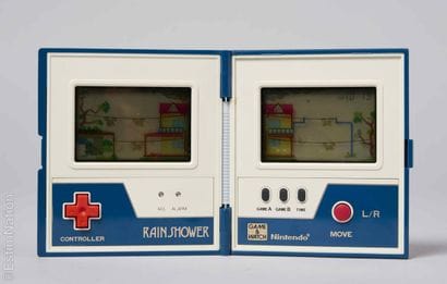 JEUX VIDEO VINTAGE - RETROGAMING
NINTENDO

Console...
