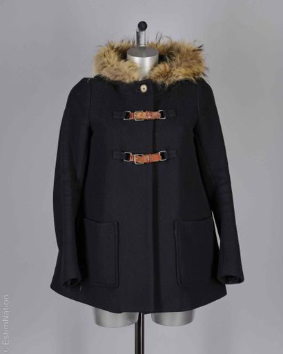 MAJE
DUFFLE COAT en laine vierge noire, capuche...