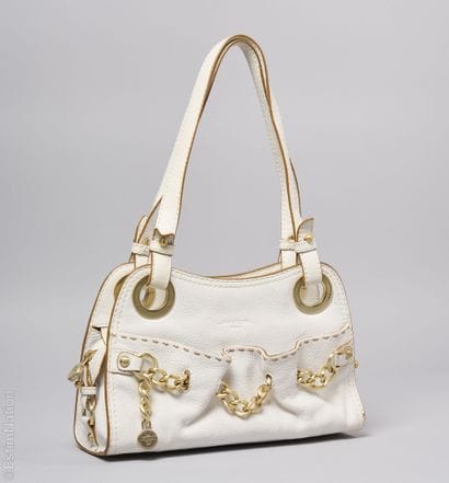 LANCEL
SAC en veau grainé blanc, garnitures...