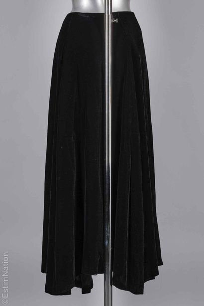 LANVIN CIRCA 1987
JUPE du soir en panne de...