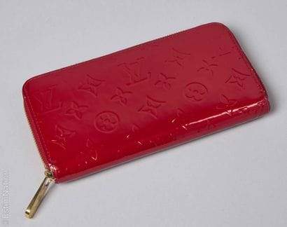 LOUIS VUITTON PAR MARC JACOBS (2007)
PORTEFEUILLE...