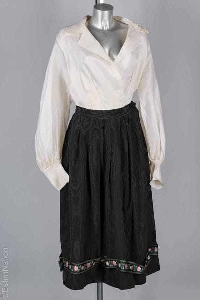 SAINT LAURENT RIVE GAUCHE (COLLECTION AUTOMNE-HIVER...