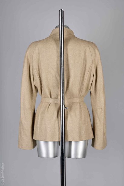 ESCADA
VESTE en laine vierge, alpaga et soie...