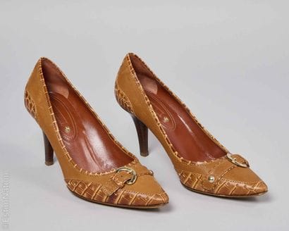 CELINE PAR MICHAEL KORS
PAIRE D'ESCARPINS...