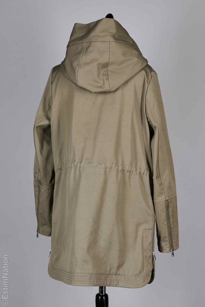 ZAPA
PARKA en coton vert chasse à capuche,...