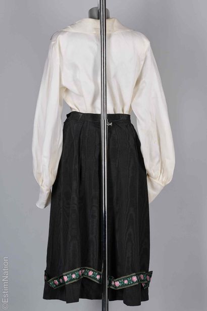 SAINT LAURENT RIVE GAUCHE (COLLECTION AUTOMNE-HIVER...