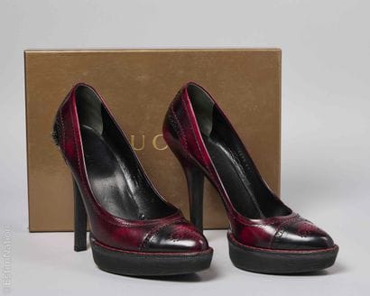 GUCCI PAR FRIDA GIANNINI CIRCA 2009
PAIRE...