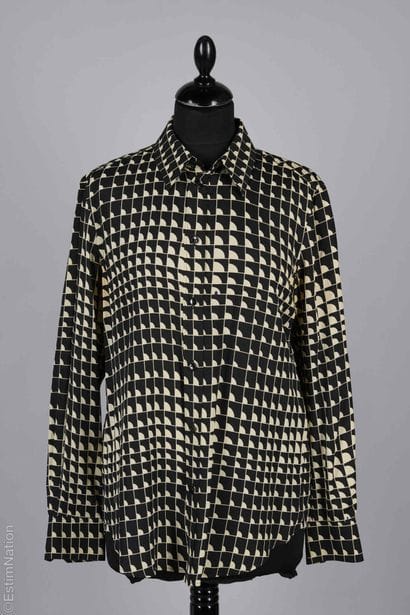 CELINE PARIS
BLOUSE en viscose imprimée d'un...
