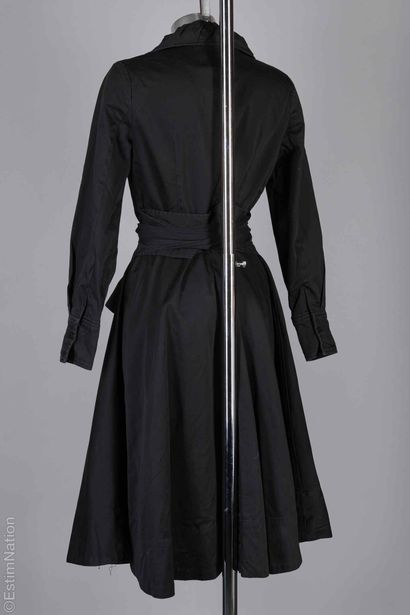 MIU MIU CIRCA 1990
MANTEAU en gabardine de...