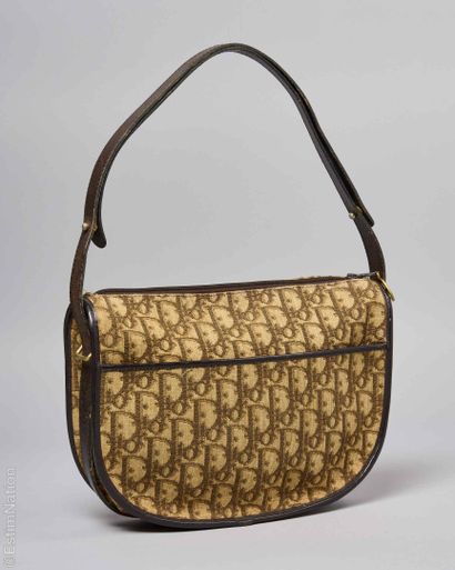 CHRISTIAN DIOR CIRCA 1975
SAC en toile tissée...