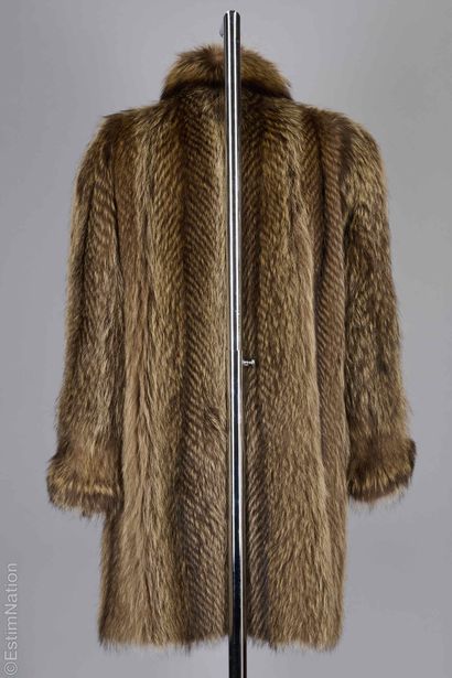VALÈRE FOURRURE
MANTEAU 7/8ème en marmotte...