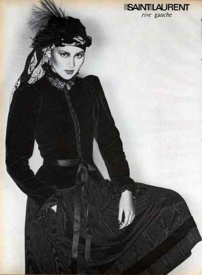 SAINT LAURENT RIVE GAUCHE (COLLECTION AUTOMNE-HIVER...
