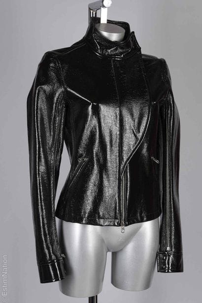 COURRÈGES PAR NICOLA DI FELICE
BLOUSON 