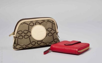 LANCEL
PORTEFEUILLE compact porte-cartes...