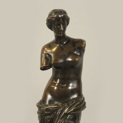 BRONZE D'APRES L'ANTIQUE
Vénus de Milo

Sculpture...