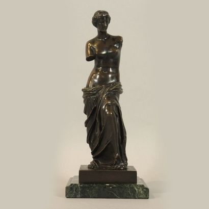 BRONZE D'APRES L'ANTIQUE
Vénus de Milo

Sculpture...