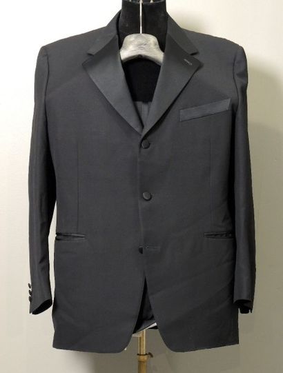 MODE - SMOKING CANALI
Ensemble comprenant...
