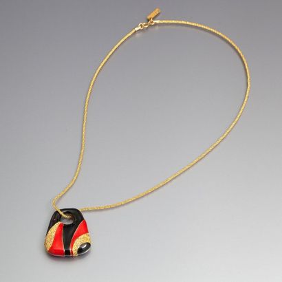 BALENCIAGA - (années 1970)
Pendentif moderniste...