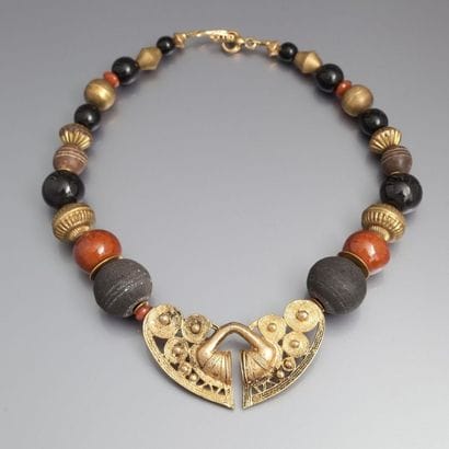 Mik - (années 1980)
Collier d'inspiration...