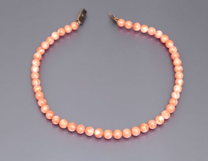 TRAVAIL FRANÇAIS - (années 1960)
Collier...