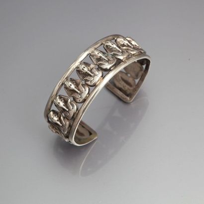 Travail Egyptien - (années 1980)
Bracelet...