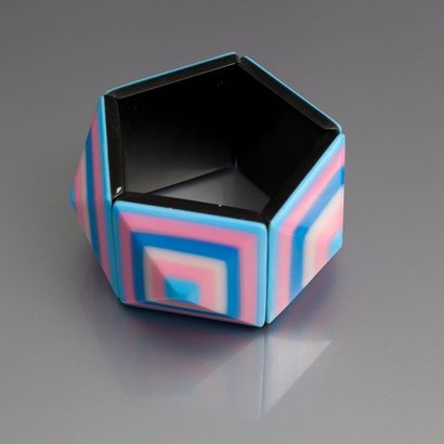 TRAVAIL FRANÇAIS - (années 1980)
Bracelet...