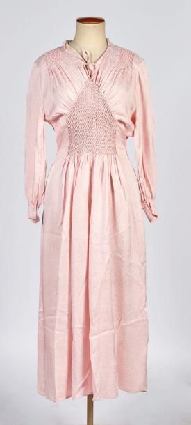 ANONYME première moitié du XXe siècle
ROBE...