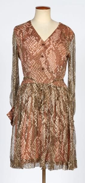 VALLIE-PIERRE VINTAGE circa 1960
ROBE en...
