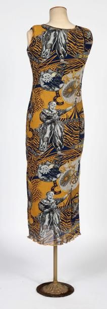BATISTE, ANONYME vintage 
ROBE en maille...