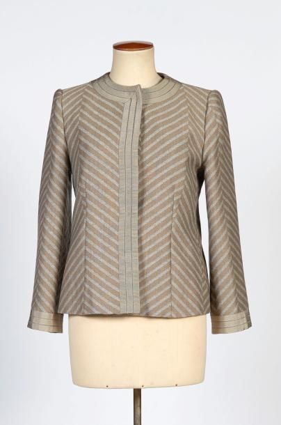 ANTOINE ET LILI, ANONYME, ARMANI, LOUBAROK
VESTE...
