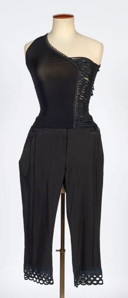 PLEIN SUD, IKITO, COLLECTION 
TOP asymétrique...